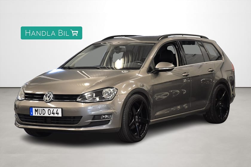Bild 1 av Volkswagen Golf Sportscombi 2.0 GT Navi B-kam Carplay D-värm AdaptivF Dragkrok