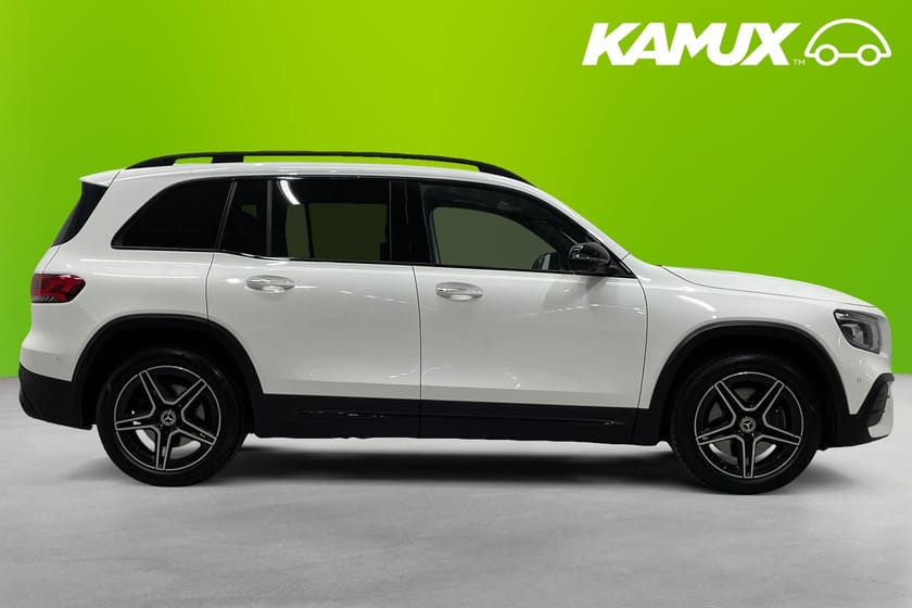 Bild 2 av Mercedes-Benz GLB 250 4MATIC AMG Pano Burmester Adap-fart 224 hk