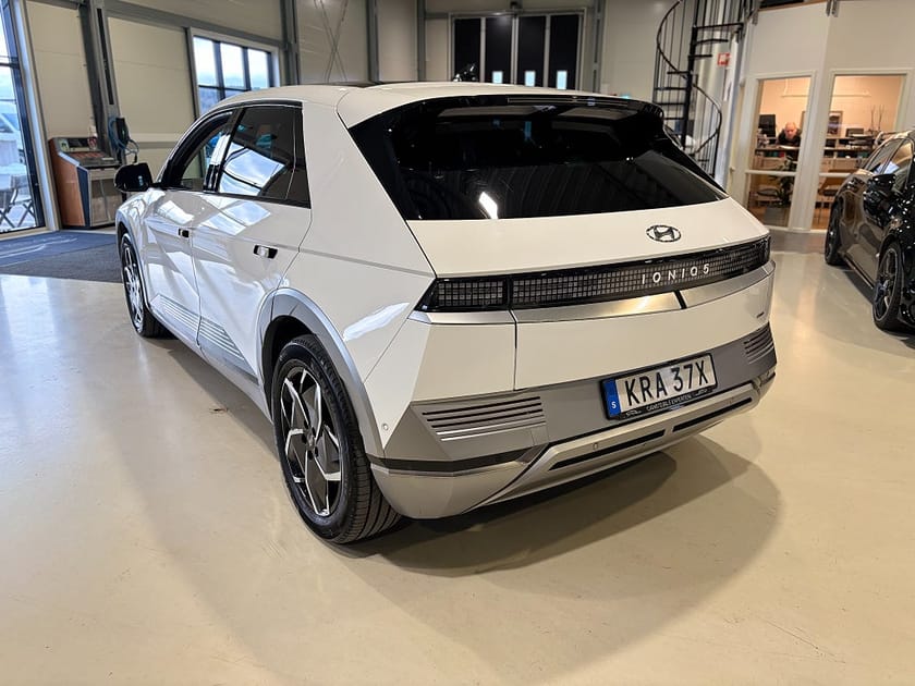 Bild 3 av Hyundai Ioniq 5 77.4 kWh AWD Advanced / Komfort Paket Plus / Soltak