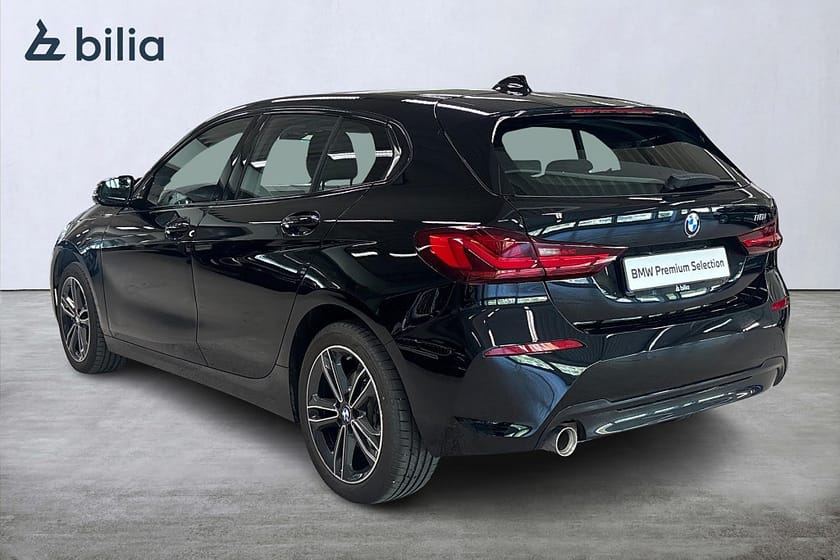 Bild 2 av BMW 118i Aut Sportline | Navi | PDC fram & bak | Bluetooth | 17"