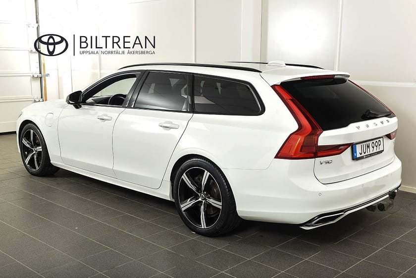 Bild 3 av Volvo V90 T8 Twin Engine AWD R-Design Drag Navi