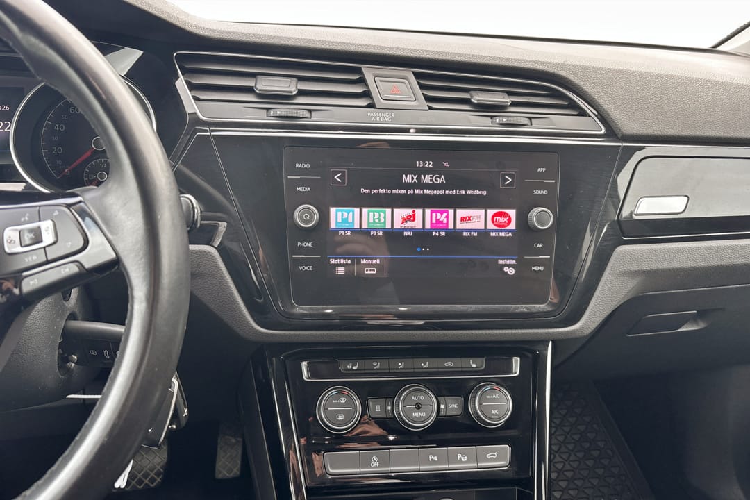 Volkswagen Touran 7-seater