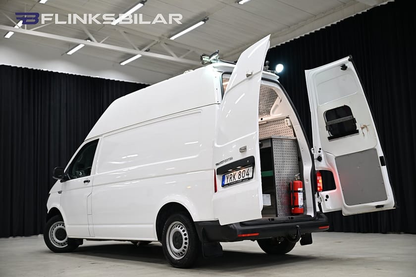 Bild 5 av Volkswagen Transporter 150HK L2 Högtak|Servicebil|Inredd|Kambytt|EnÄgare|SeUtr