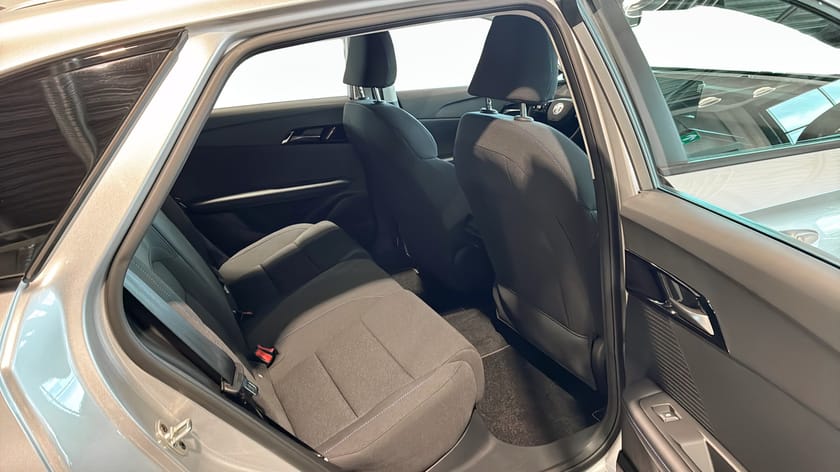 Bild 5 av MG 4 Electric Standard Range 49KWH