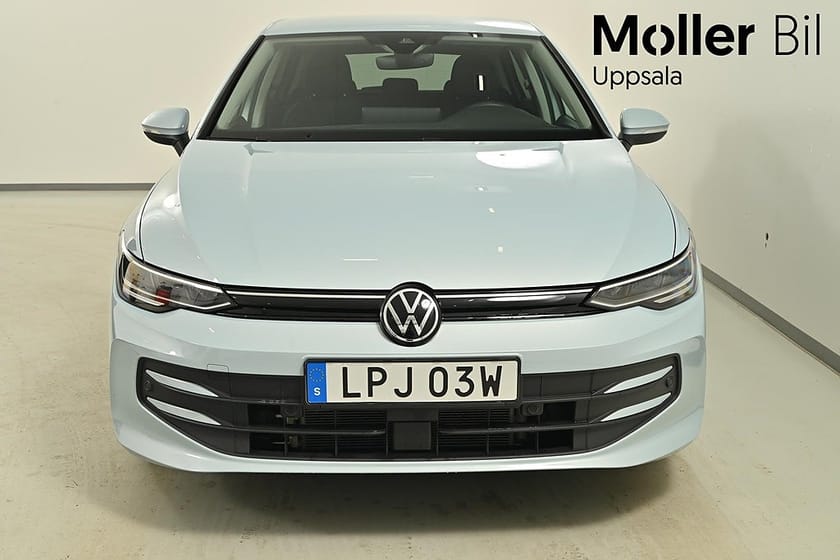 Bild 4 av Volkswagen Golf 1.5 eTSI 150hk, Edition, Backkamera, Värmare