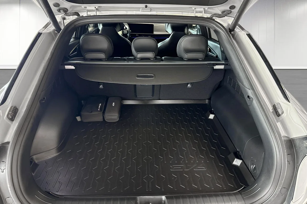 picture of a car