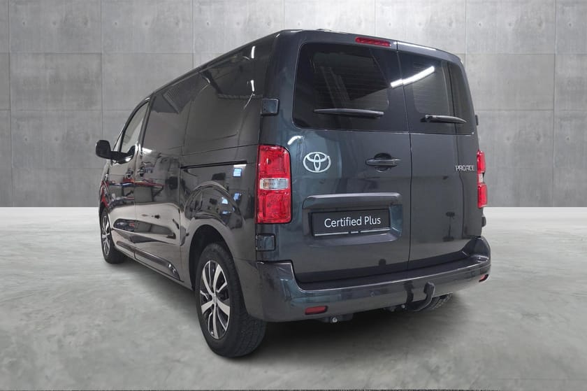 Bilde 3 av Toyota Proace L1 Medium I Topputstyrt I Som ny!