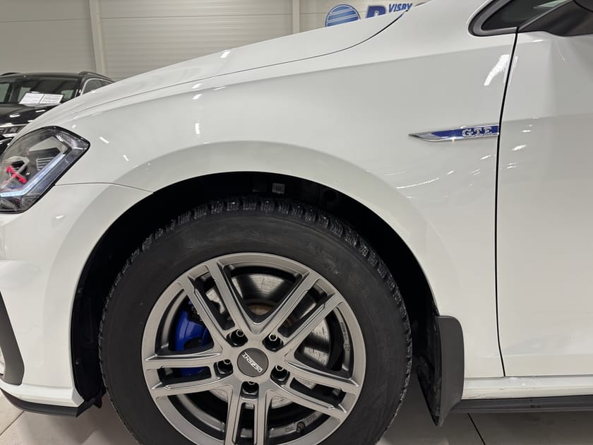 Bild 2 av Volkswagen Golf GTE 