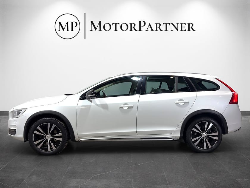 Bild 4 av Volvo V60 Cross Country T5 Aut Summum Skinn Euro 6 245hk