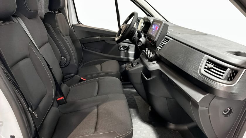 Bild 2 av Renault Trafic Skåpbil L2H1 NORDIC LINE DCI 170HK 9-VXL AUTOMAT