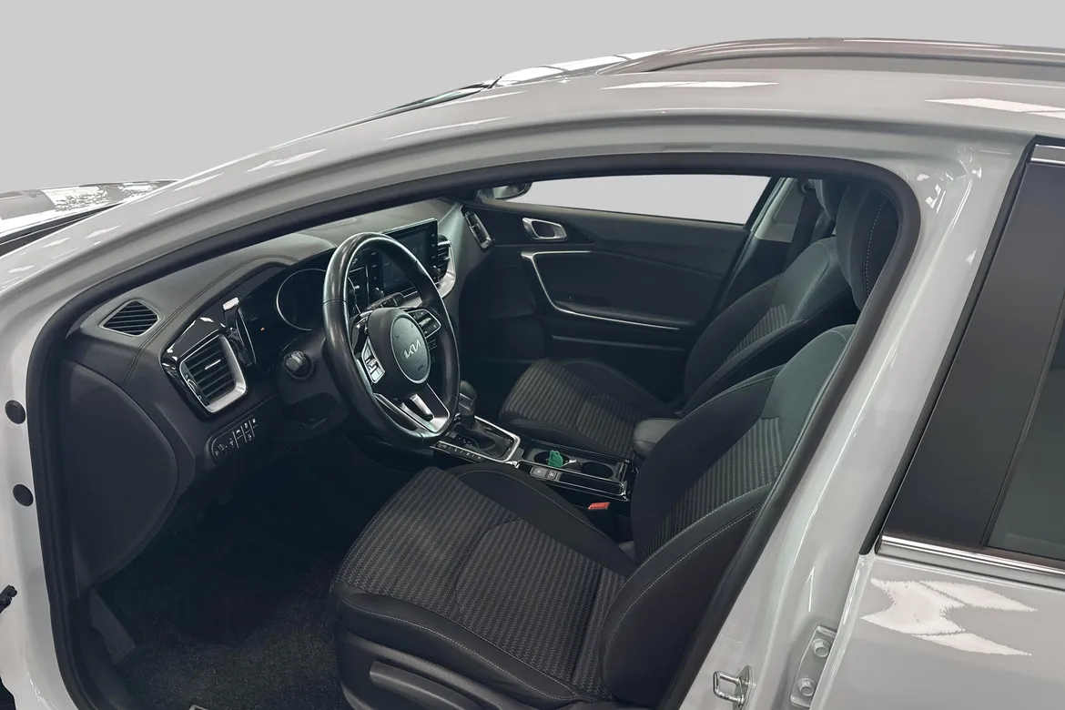 picture of a car