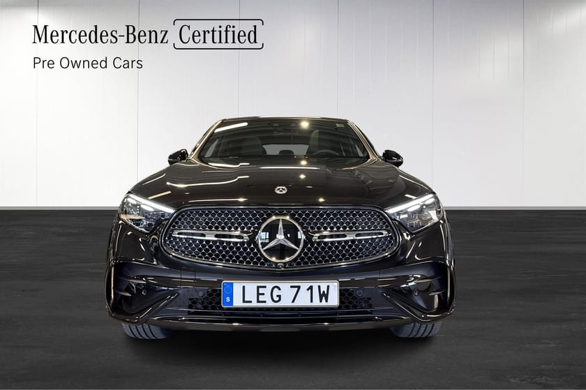 Bild 2 av Mercedes-Benz GLC 300 e Coupé 4MATIC Moms/AMG/Panorama/Burmester