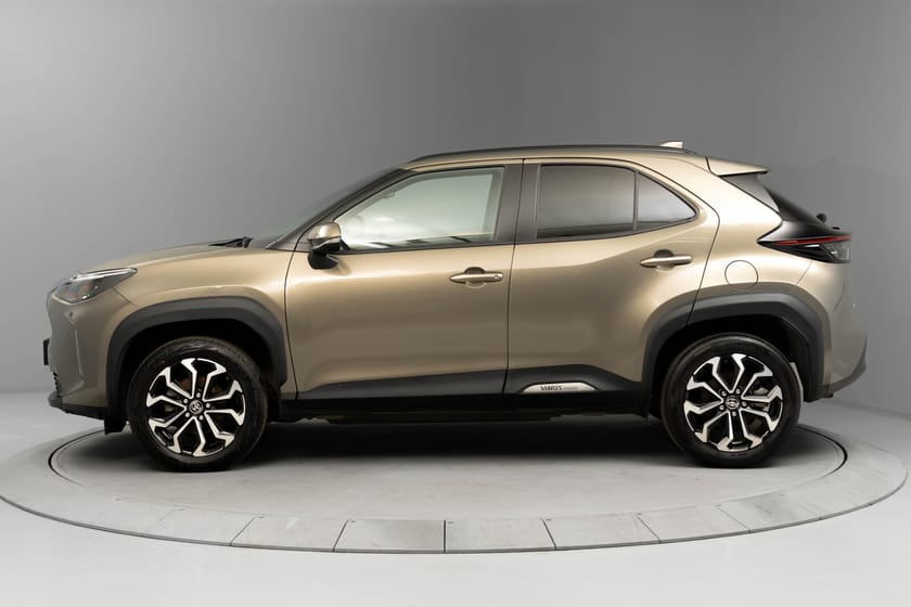 Bilde 2 av Toyota Yaris Cross Hybrid 115 AWD-i 1,5 Active Tech