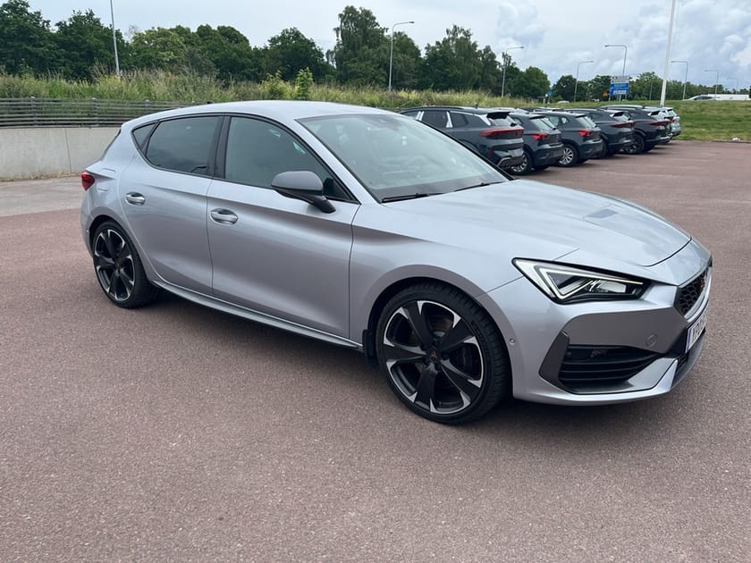 Bild 5 av CUPRA Leon e-Hybrid 5d 245HK