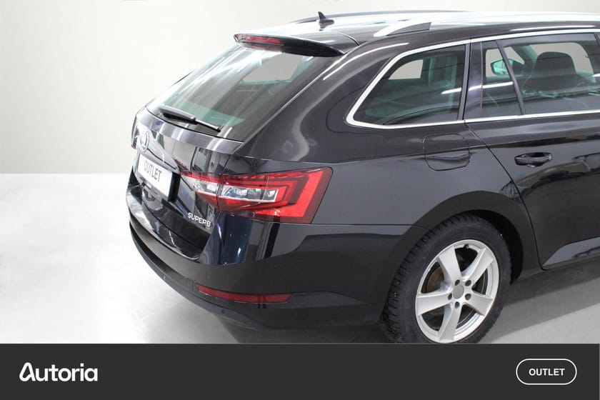 Bilde 4 av Škoda Superb Stasjonsvogn Sup 3 stv l&k b150 dsg