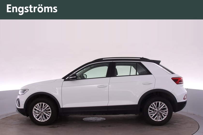 Bild 5 av Volkswagen T-Roc 110hk Cockpit/Sensorer