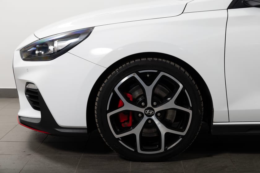 Bild 5 av Hyundai i30 Fastback N 250hk N-Line/Navi/B-kamera/Carplay