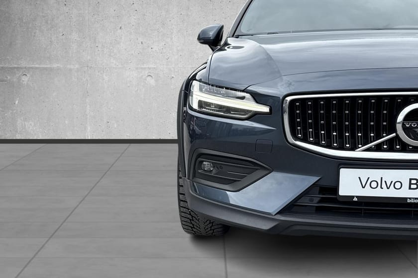 Bilde 3 av Volvo V60 Cross Country //D4 AWD // H &K // 360 // Krok // 24MND GARANTI