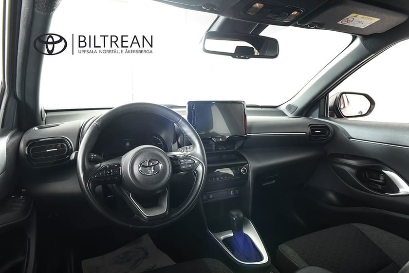 Bild 4 av Toyota Yaris Cross Hybrid AWD-i Elhybrid Active Plus Backkamera Navi