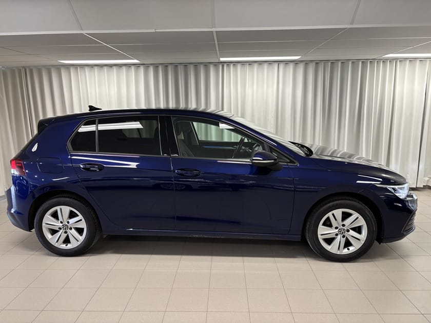 Bild 2 av Volkswagen Golf 1.0 TSI 110HK Värmare/Backkamera