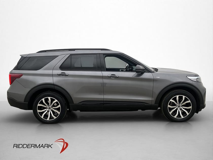 Bild 4 av Ford Explorer Plug-In Hybrid AWD ST-Line 7-Sit Pano B&O 360°