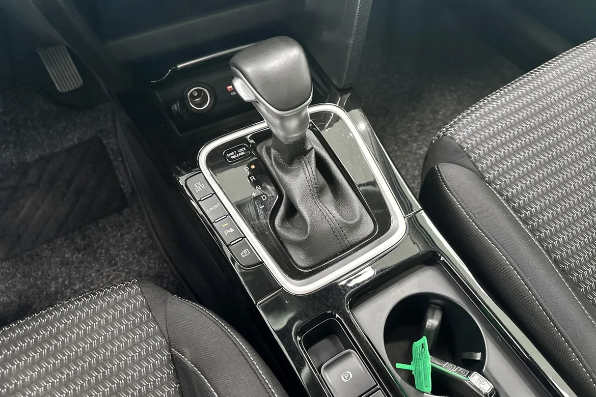 picture of a car