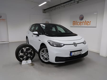 Volkswagen ID.3 Pro Performance V-Däck ingår Navi-CarPlay-AdaptivFH-Par