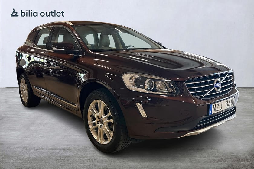 Bild 4 av Volvo XC60 D4 AWD Summum BE / Drag / Värmare / Skinn / P-sensorer