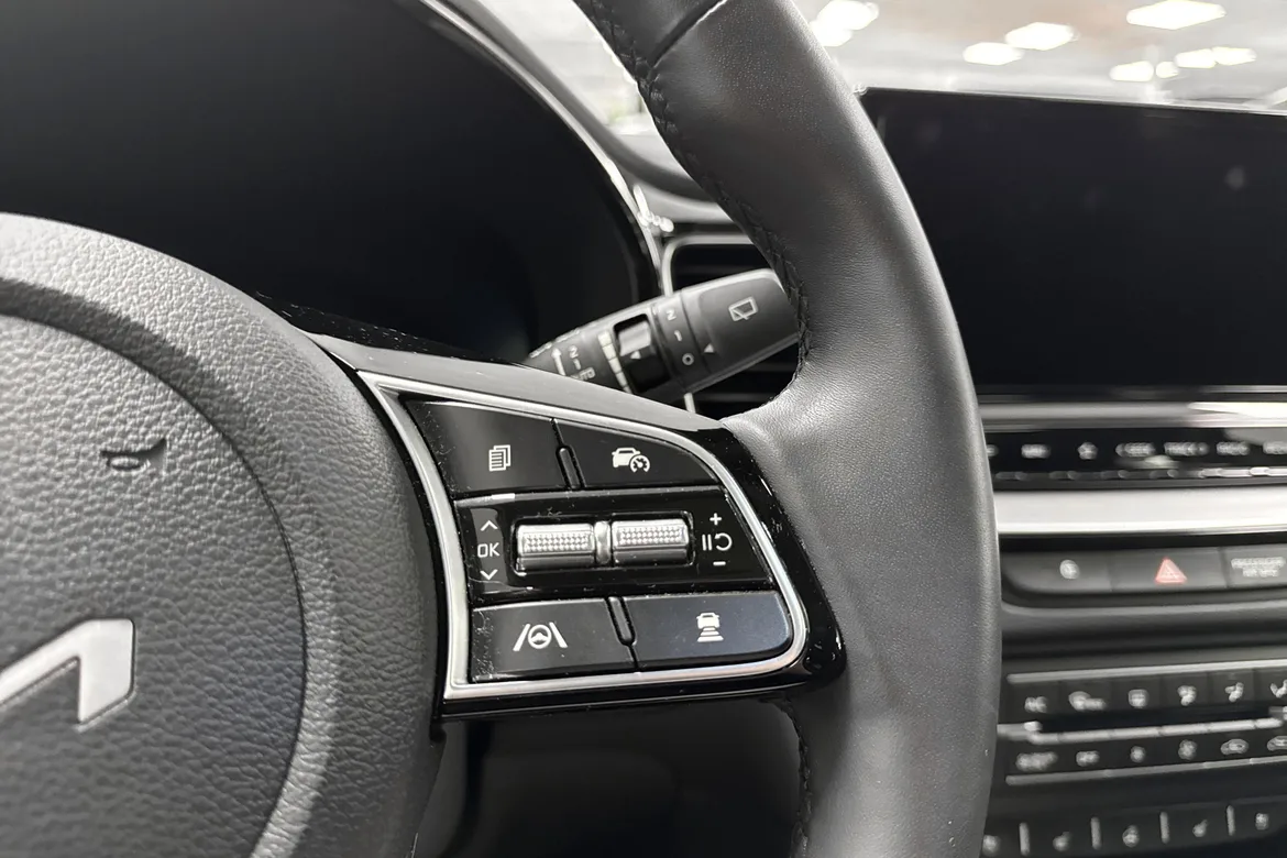 picture of a car