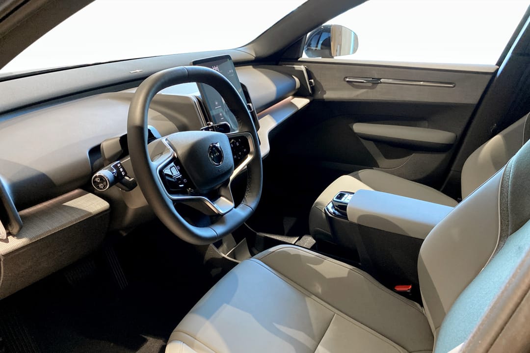 Volvo EX30 Cross Country Twin Motor Performance