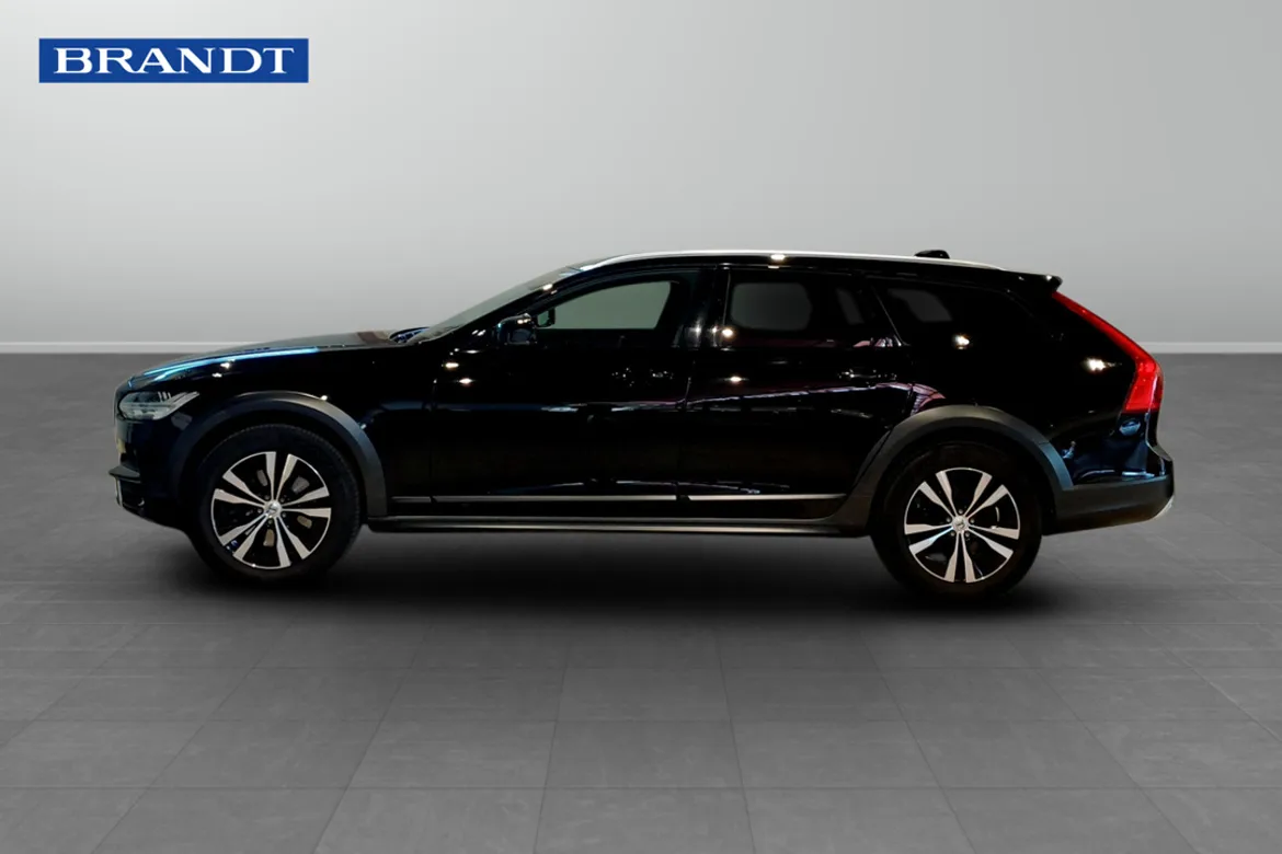 Volvo V90 Cross Country