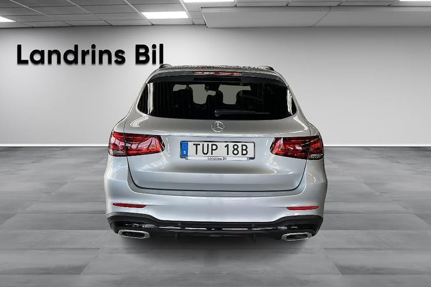 Bild 5 av Mercedes-Benz GLC 220 d 4MATIC / AMG Line / Pano / Värmare / Drag