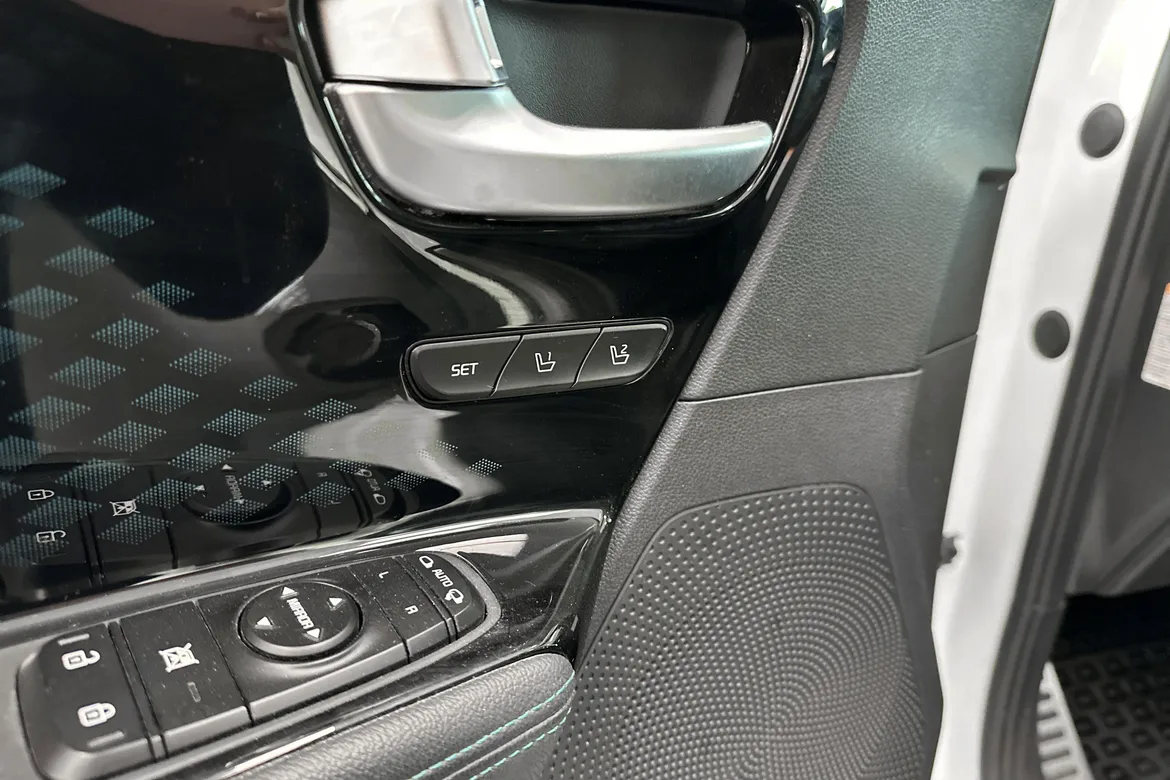 picture of a car