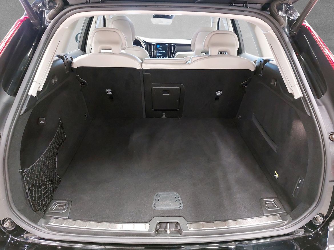 Volvo XC60 2018 - miniatyr 7