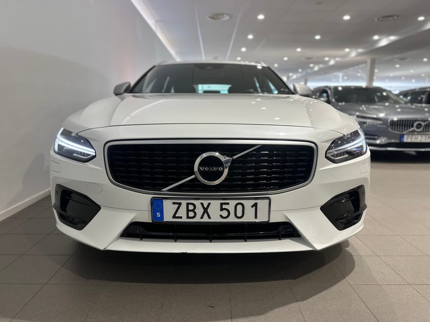 Bild 2 av Volvo V90 T4 R-Design, Navigation, Backkamera