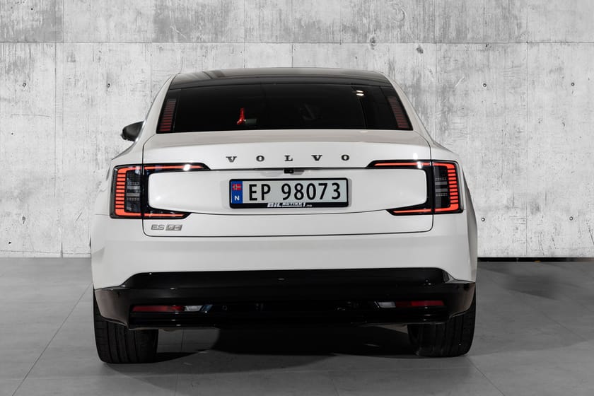 Bilde 4 av Volvo ES90 Single Motor Extended Range M Ex.Range Ultra, B&W, 22", Pano, Massasje, HUD