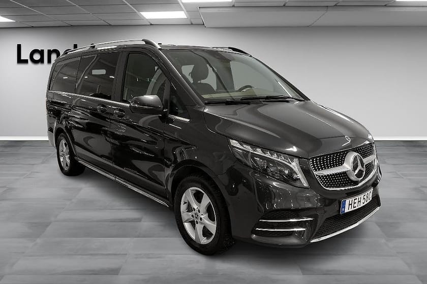 Bild 3 av Mercedes-Benz V 300d 4MATIC 3.2t 300 Lång AMG-Line 7-Sits