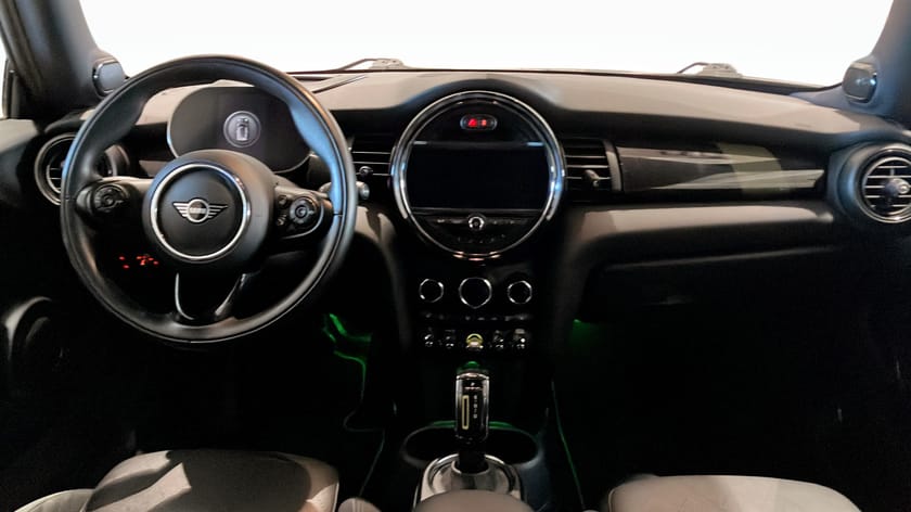 Bild 4 av MINI Cooper SE / Apple CarPlay / Harman & Kardon Högtalarsystem