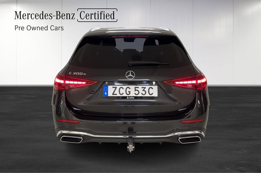 Bild 5 av Mercedes-Benz C 300 T e Drag / FörarPkt / RattVä / Akustikglas