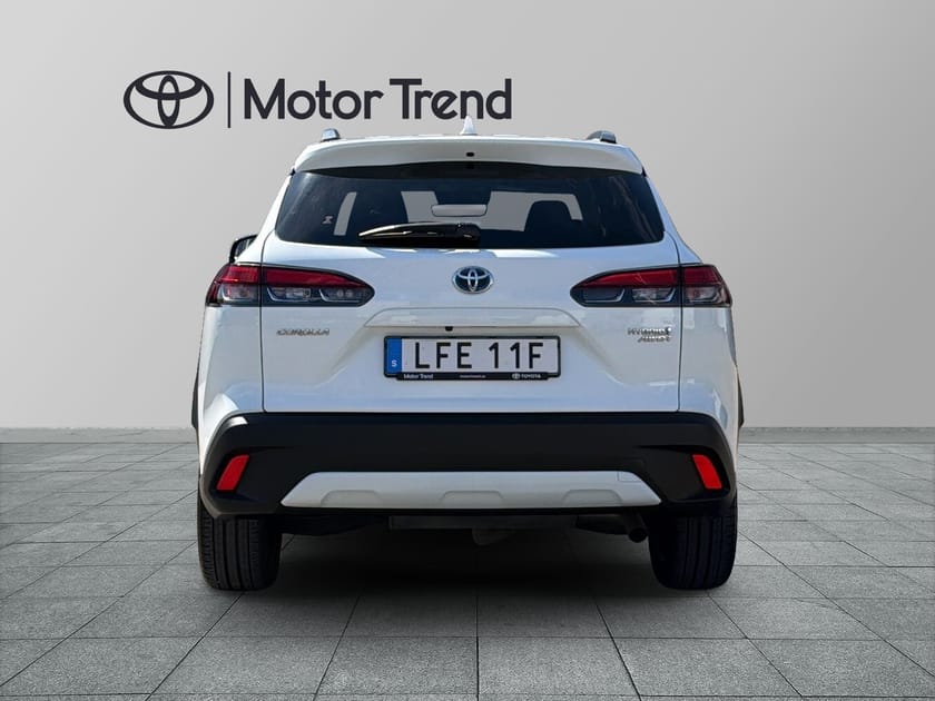 Bild 5 av Toyota Corolla Cross Hybrid AWD-i e-CVT 197hk,Style,3.500mil