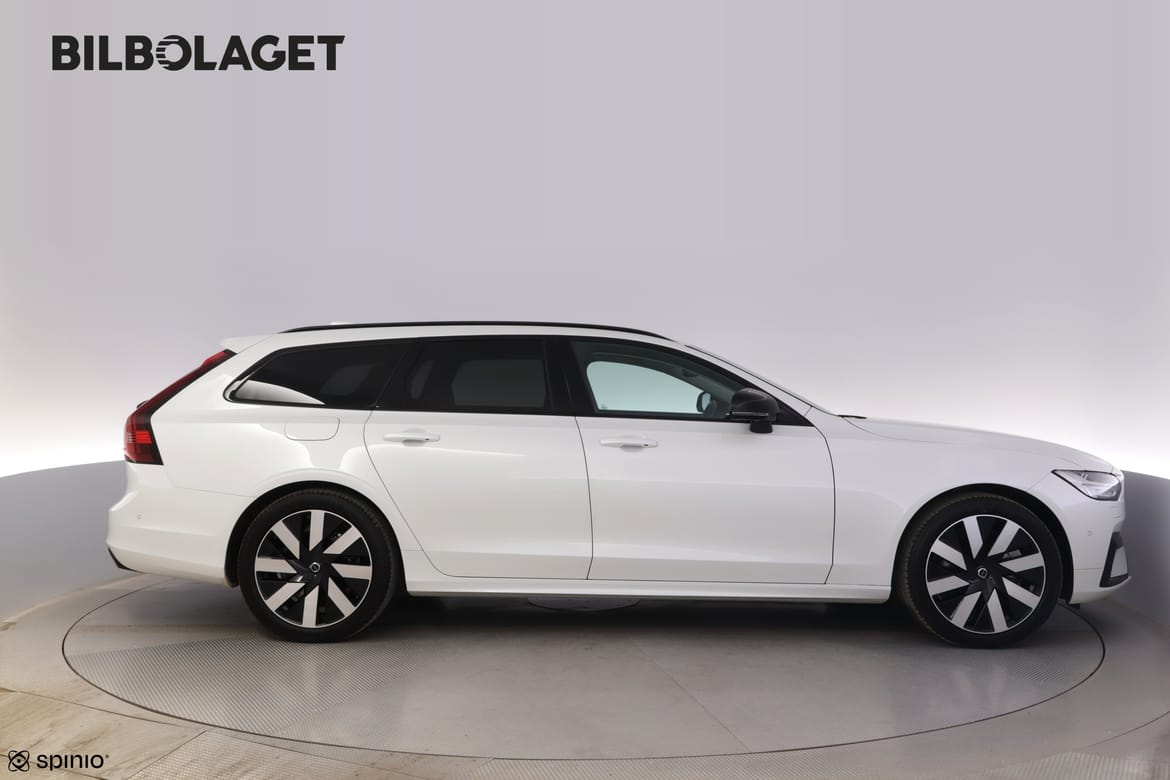 Volvo V90 2025 - miniatyr 2