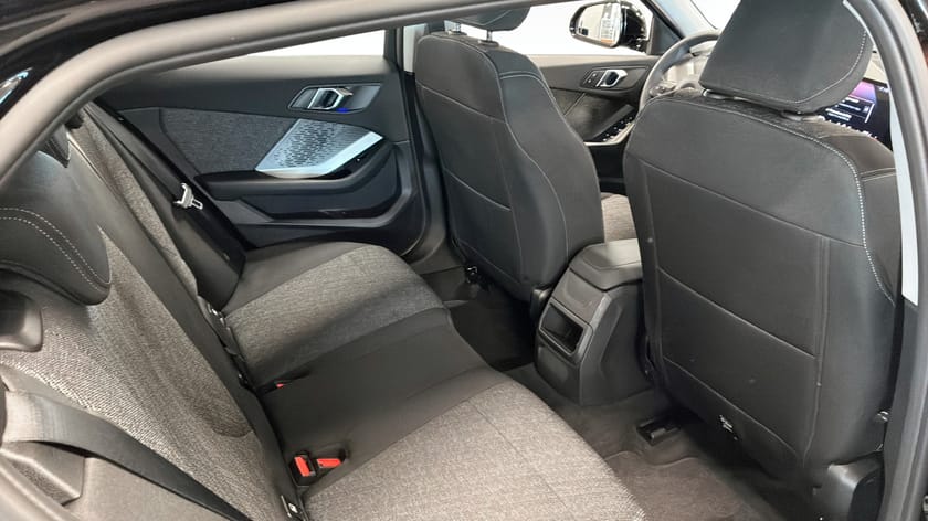 Bild 5 av BMW 120 Backkamera Stolsvärme Apple Carplay Nypris 387 700 Kr