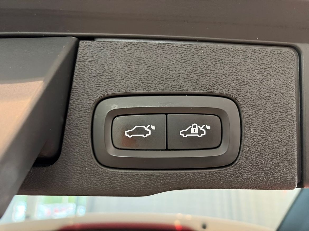 Volvo XC60 2021 - miniatyr 13