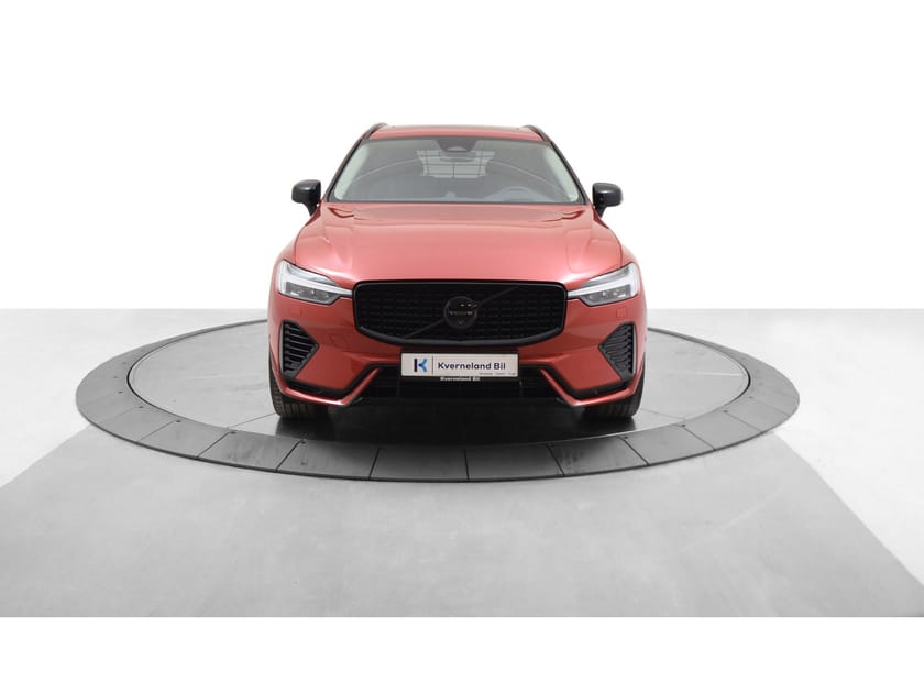 Bilde 2 av Volvo XC60 T8 456 HK/Dark/Bower&Wilkins/Luftfjæring/Hengerfeste