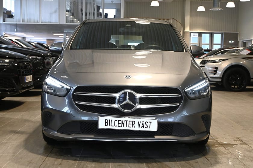 Bild 5 av Mercedes-Benz B 180 7G-DCT Navi Värmare Drag Kamera