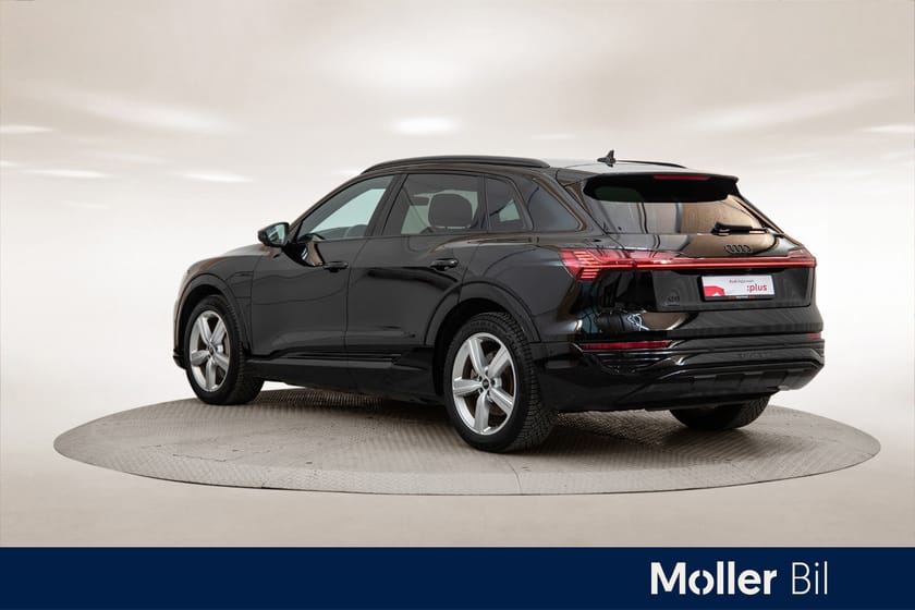 Bilde 3 av Audi Q8 50 e-tron quattro advanced