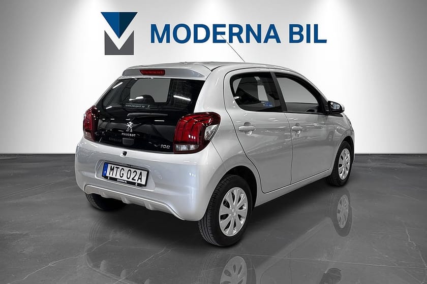 Bild 5 av Peugeot 108 5-dörrar 1.0 VTi Euro 6 Backkamera Bluetooth AC Sv-såld