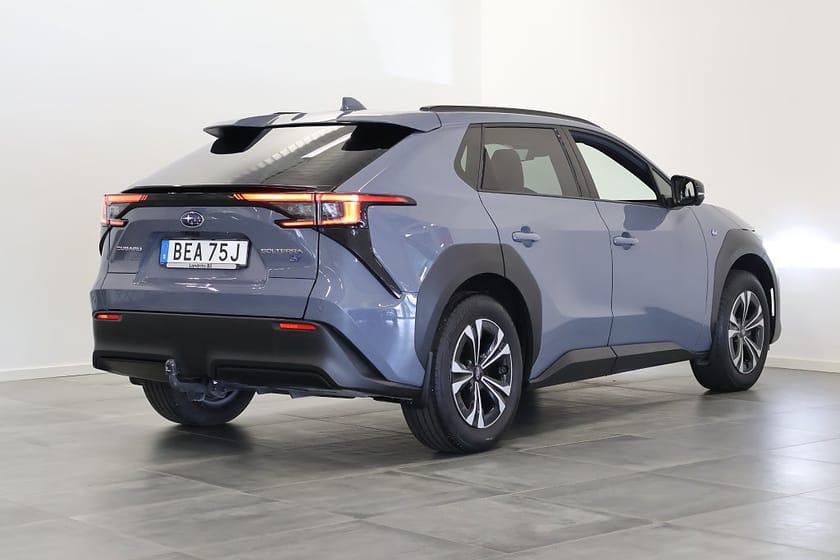 Bild 4 av Subaru Solterra 71,4 kWh AWD Limited V-Hjul 360° Drag Navi