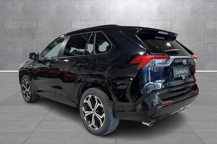 Bilde 3 av Toyota RAV4 Plug-in Hybrid Style Panorama&JBL / Velholdt / LAV KM