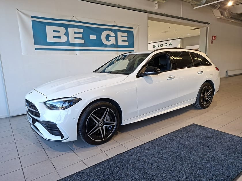Bild 1 av Mercedes-Benz C 300 T e 313HK AMG-Line Automat Drag Nav Backkamera 360
